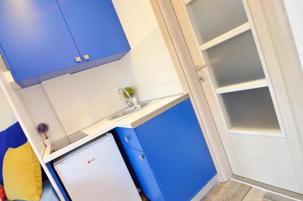 Apartments Lux S Тиват Екстер'єр фото